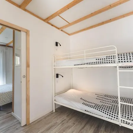 Holiday home Domaine Des Tilleuls